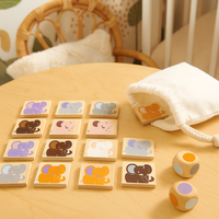 Klocki do układania, memo z kostką Plan Toys